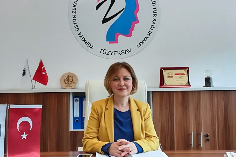 yasemin-hoca-1200x600